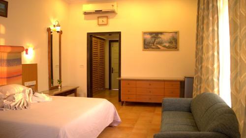 Hotel Kohinoor Samudra Beach Resort, Ratnagiri