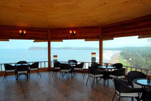 Hotel Kohinoor Samudra Beach Resort, Ratnagiri