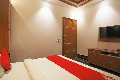 Hotel Oyo 15183 Jjk Home Stay