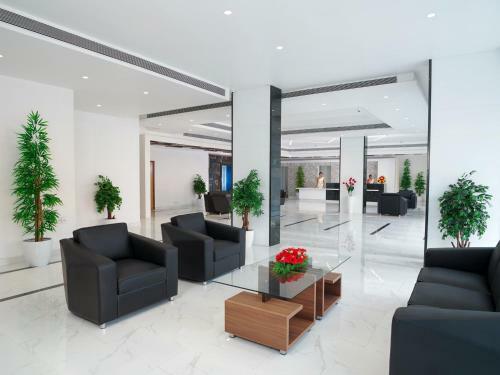 Hotel The Central Residency