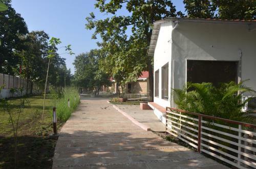 Hotel Mpt Sagoun Retreat, Delawadi