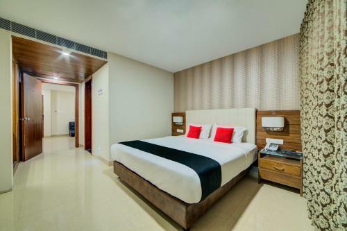 Capital O 23502 Hotel Millennium Grand