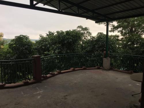 Villa Pinewood Cottage - Your Home Amidst Nature