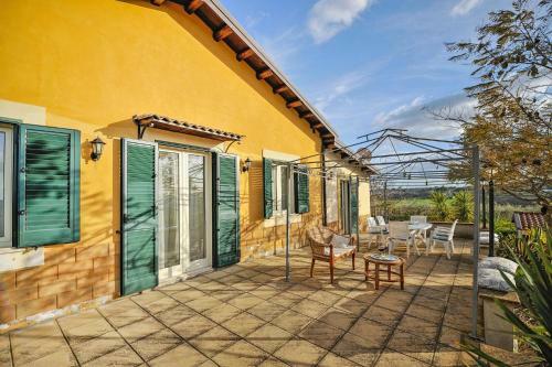 Holiday Home Pietraperzia - Isi031003-f