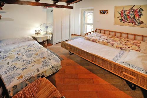 Holiday Home Pietraperzia - Isi031003-f