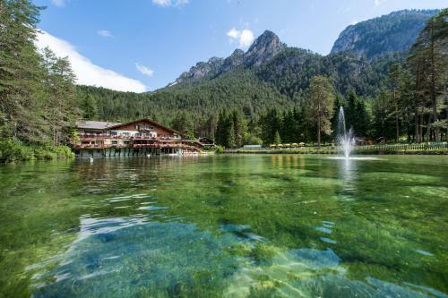 Hotel Lago Della Creta