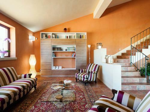 L'addolorata Villa Sleeps 6 Pool Air Con Wifi