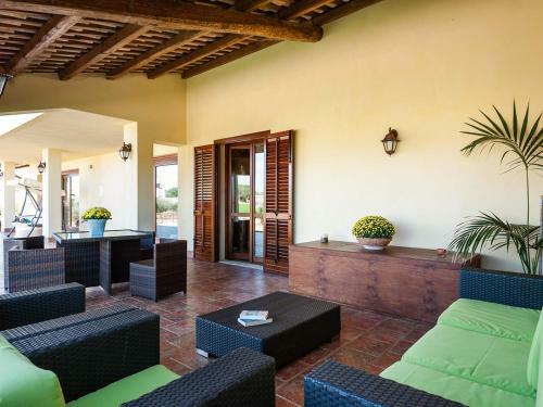 L'addolorata Villa Sleeps 6 Pool Air Con Wifi