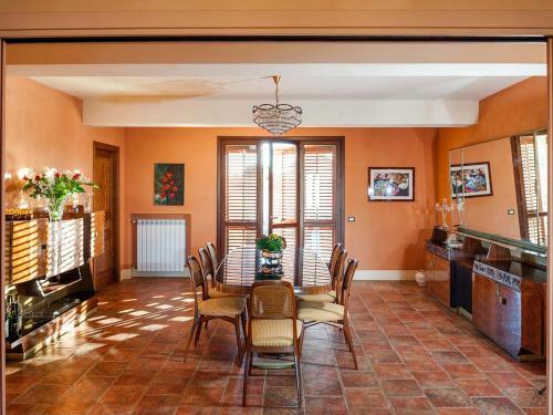 L'addolorata Villa Sleeps 6 Pool Air Con Wifi