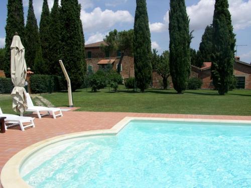 Po' Bandino Villa Sleeps 17 Pool Wifi