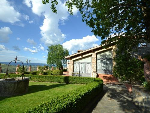 Splendid Holiday Home In Florence With Swimming Pool