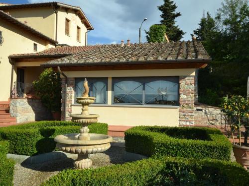 Splendid Holiday Home In Florence With Swimming Pool