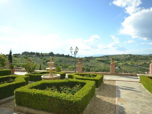 Splendid Holiday Home In Florence With Swimming Pool