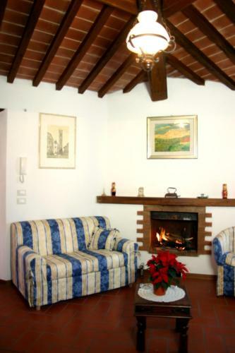 Holiday Home In Monte San Savino 23547