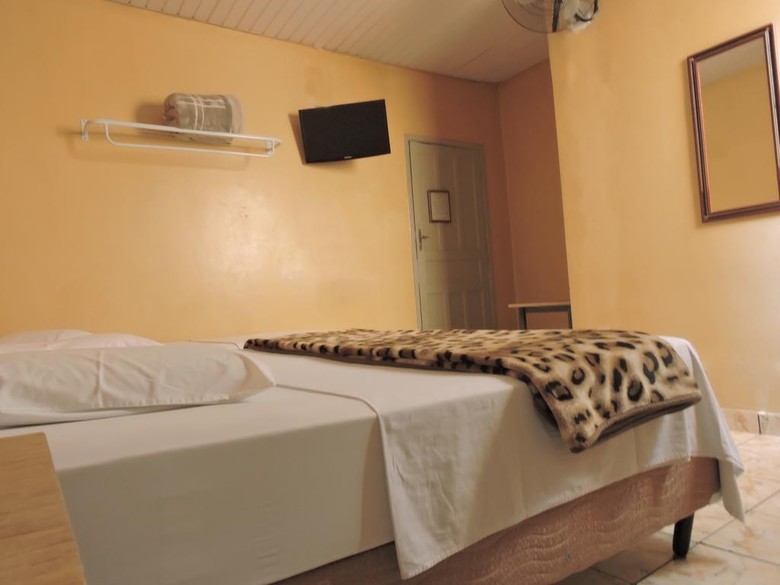 Hotel Dona L�