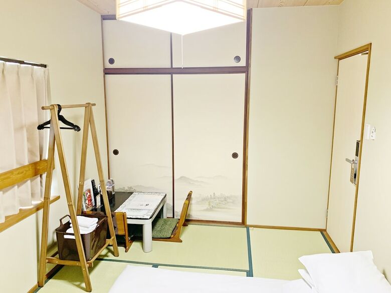 Hostal Guest House 017(reina) Kawauchi