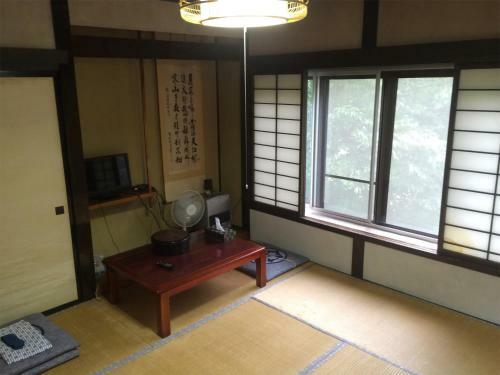 Onsen Minshuku Sakaeya