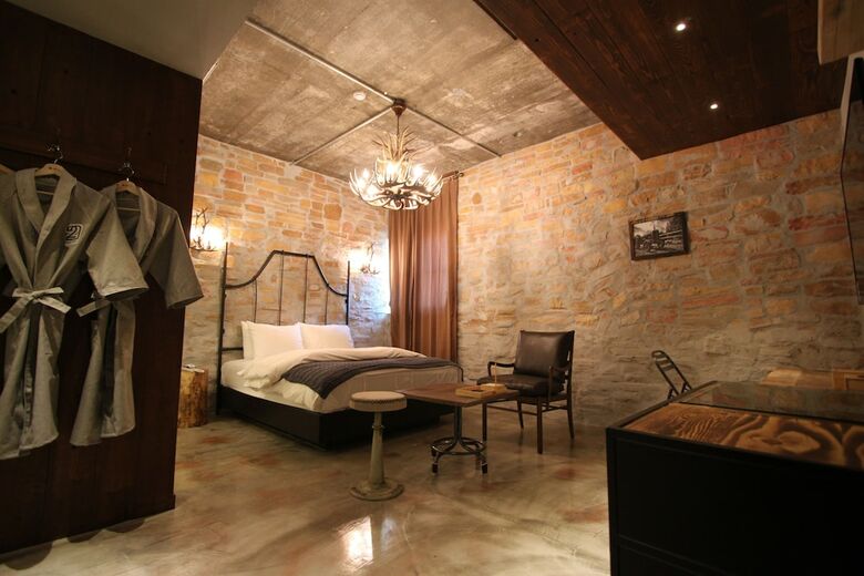 February Hotel Seongseo