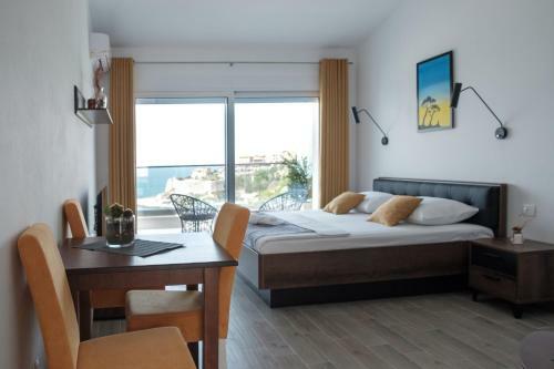 Sunset Apartments