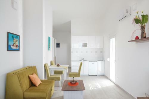 Sunset Apartments