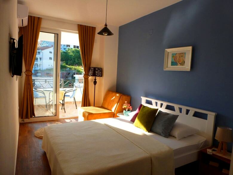 Apartments Lungo Mare