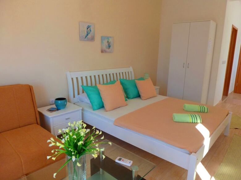 Apartments Lungo Mare