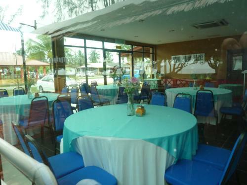Hostal Cempaka Beach Resort