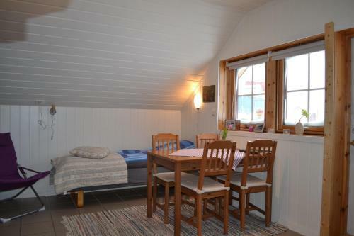 Hostal Midnattsol Rom Og Hytter
