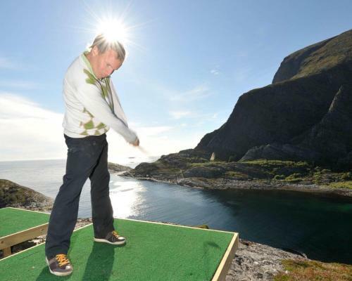 Lovund Hotell