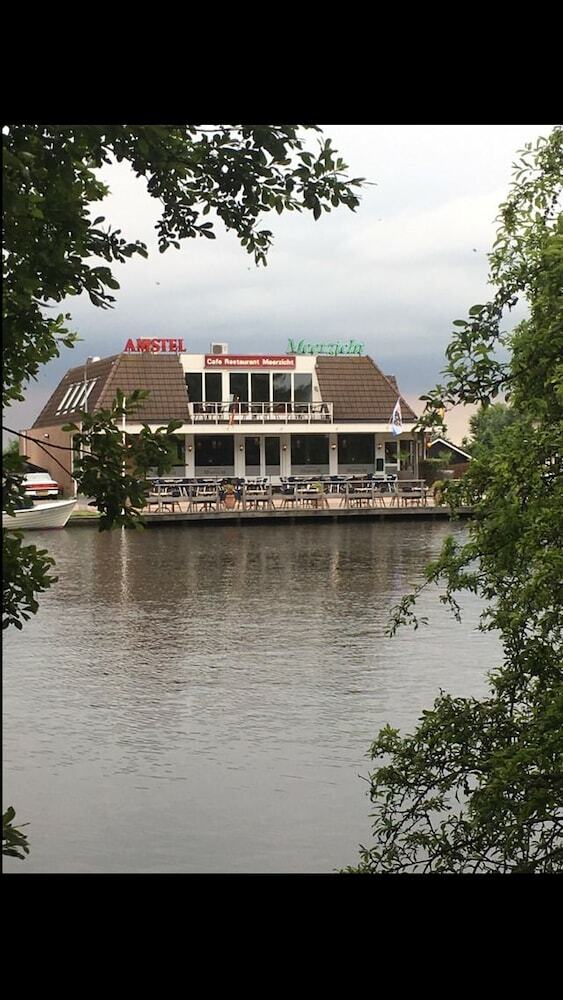 The Lake Hotel Amsterdam Airport