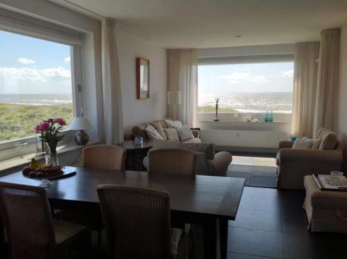Apartamento Zeepanorama