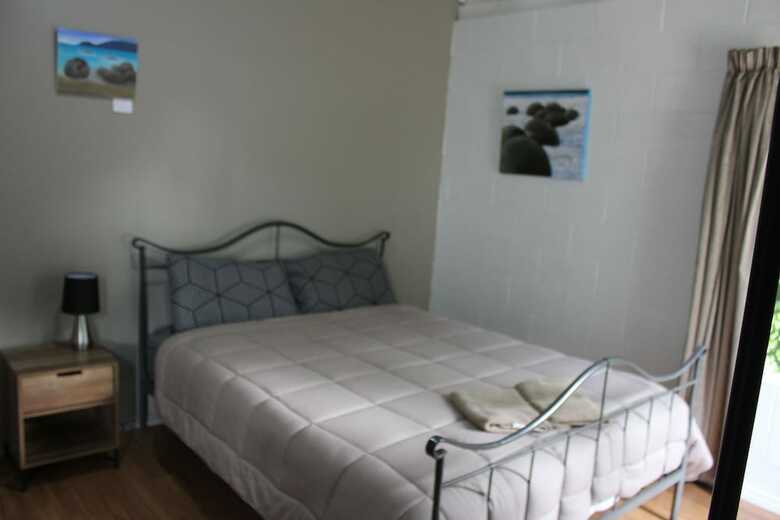 Riverside Haven Lodge & Holiday Park