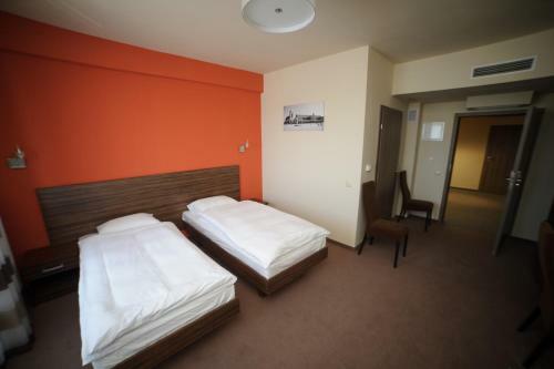 Hotel Taurus ?adna