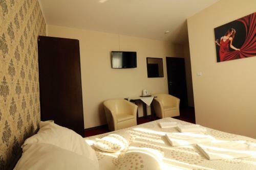 Hostal Pokoje Go?cinne Anna Airport Modlin