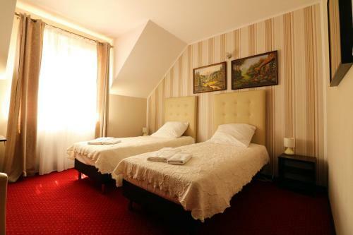 Hostal Pokoje Go?cinne Anna Airport Modlin