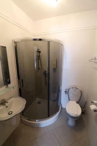 Hostal Pokoje Go?cinne Anna Airport Modlin