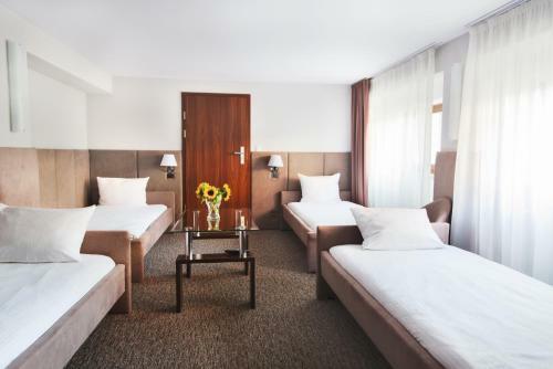 Posada Hotelik Pod D?bami