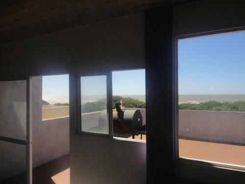 M�danos Hotel