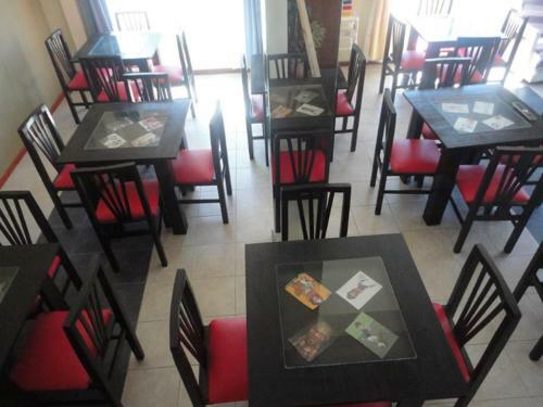 M�danos Hotel