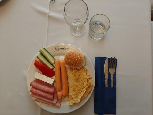 Hotel Condor