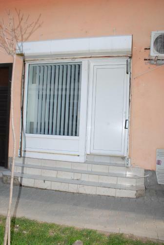 Apartments Pan?evo Centar