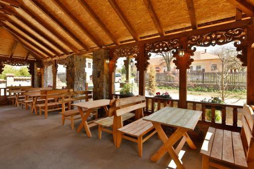 Rtanjski Dvori
