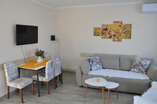 Aria Apartments