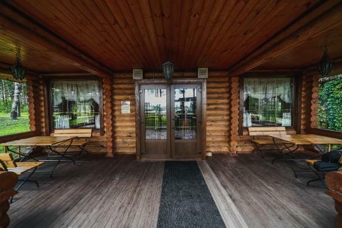 Hotel Restaurant Complex Podvorie