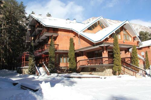Hotel Shaman Chalet Near Elbrus