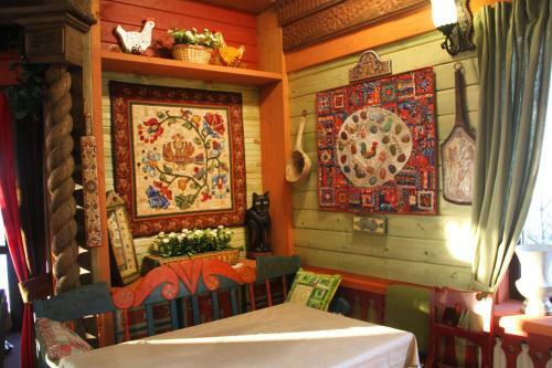 Hostal Russko-frantsuzsky Hotel Chastny Vizit