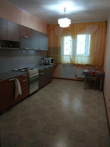 Apartamenty 2kh Komnatnye 17 Mkr 72kv. M
