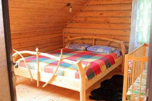 Log Cabin
