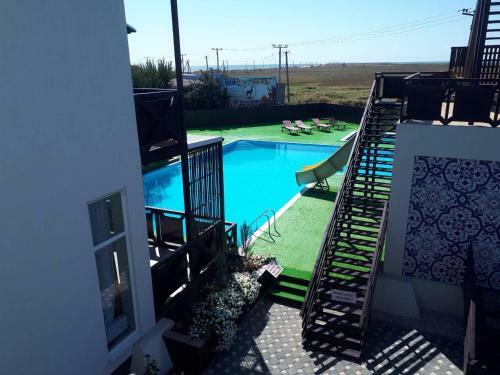 Hotel Azov Le Chalet