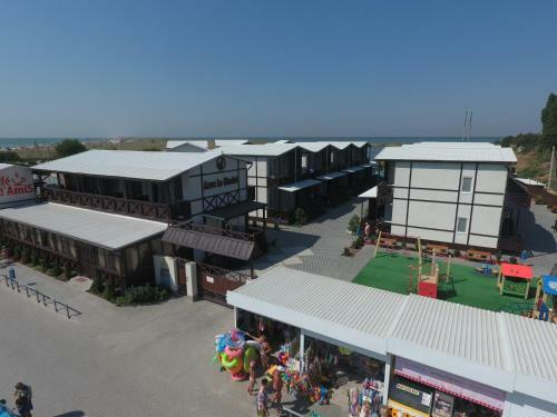 Hotel Azov Le Chalet